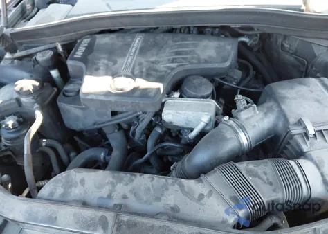 2013 BMW X1 xDrive28I from USA, damaged, VIN WBAVL1C59DVR87701